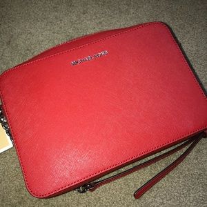 MICHAEL KORS JET SET LARGE CROSSBODY